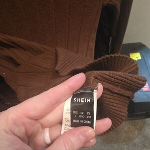 SHEIN Chocolate Ribbed Knit Top